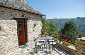 Gitesearch Holiday cottages Gites and villas in the Auvergne