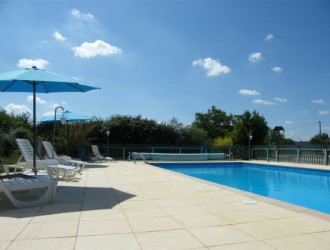 Les_Boulins_pool_1103