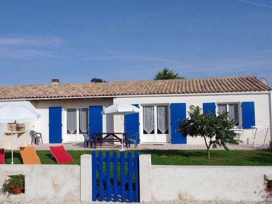 Ecurie Self Catering