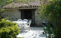 Couchant's secluded terrace