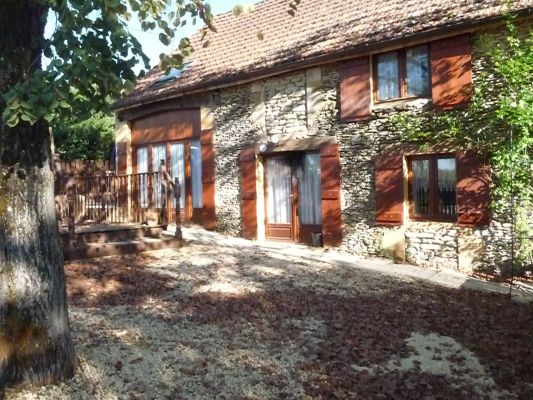 Dordogne Holiday Barns Self Catering
