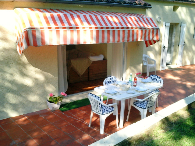 GITE MENEZIL Self Catering in France