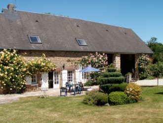 Cider Cottage, garage and garden.